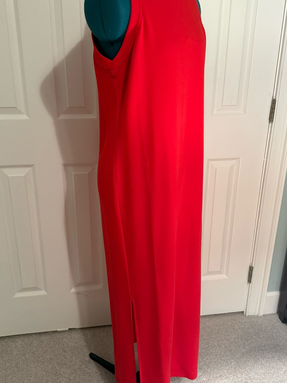 SPANX Air Essentials Red Sleeveless Maxi Dress with Side Slit - Picture 4 of 9